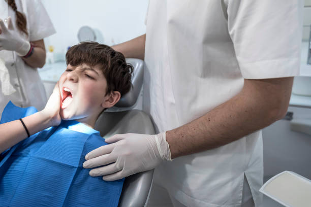 Best Emergency Dental Services for Seniors in Rollingwood, TX